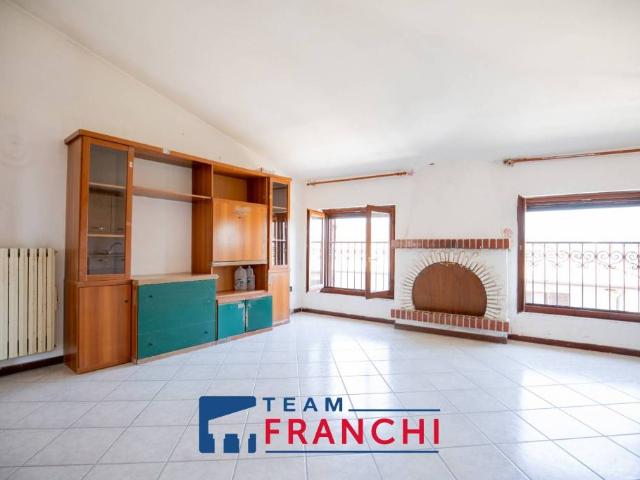 Appartamento in vendita a Ghedi, Lombardia