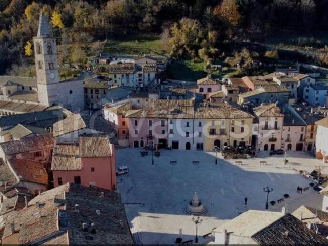 Appartamento in vendita a Leonessa, Lazio