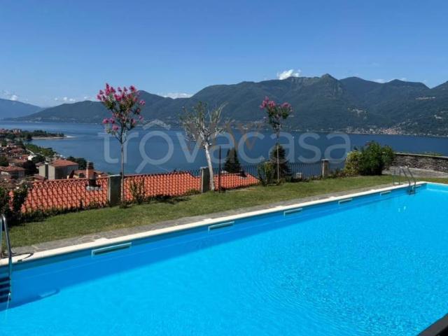 Appartamento in vendita a Comunità Montana Valli del Verbano, Luino