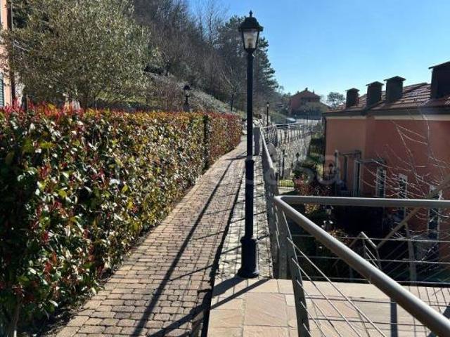 Appartamento in vendita a Magliolo, Liguria