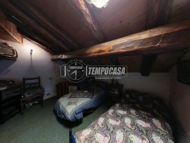 Villa Indipendente in vendita a Montjovet, Aosta