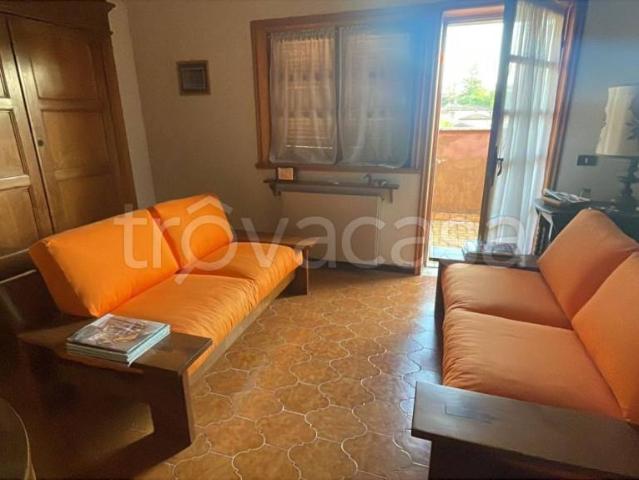 Appartamento in vendita a Rivergaro, Reggio Emilia