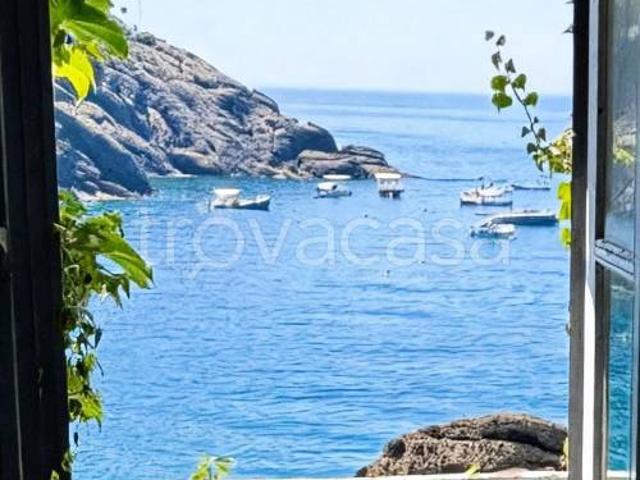 Appartamento in vendita a Camogli, Liguria