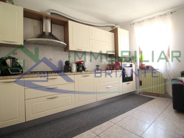 Appartamento in vendita a Sumirago, Lombardia
