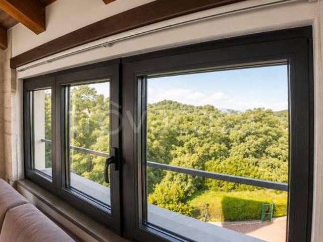 Appartamento in vendita a Valle Olona, Varese