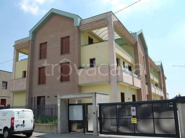 bilocale in vendita a Villasanta, Sant'Alessandro