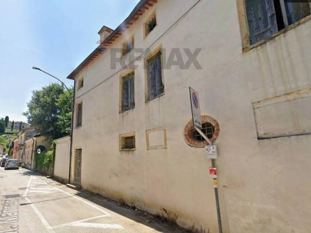 Villa Indipendente in vendita a Sammartin, Barbarano Vicentino