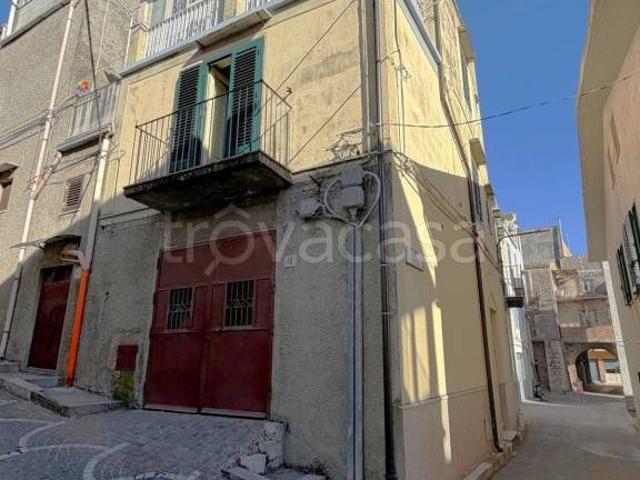 Villa Indipendente in vendita a Bisacquino, Sicilia