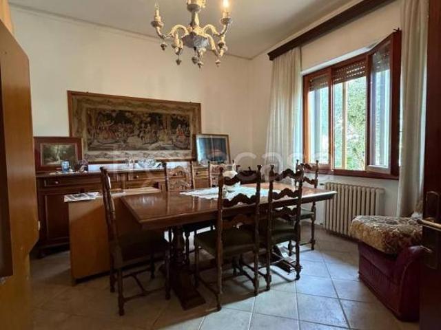 Villa Indipendente in vendita a Carmignano, Toscana