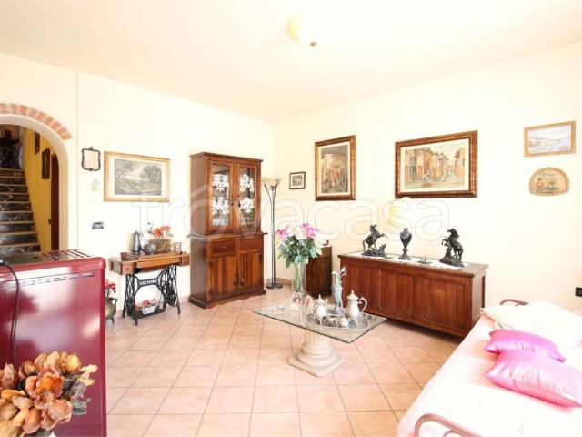 Villa Indipendente in vendita a Cascine di Buti, Buti