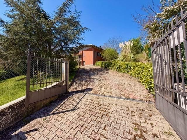 Villa Indipendente in vendita a Unione dell'Appennino Bolognese, Castel Di Casio