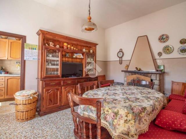 Villa Indipendente in vendita a Castel Sant'angelo, Lazio
