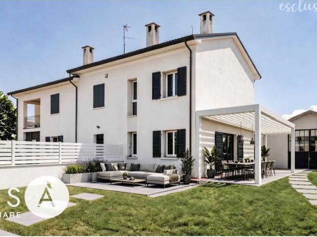 Villa Indipendente in vendita a Unione dei comuni Valle del Savio, Cesenà