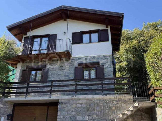 Villa Indipendente in vendita a Civo, Lombardia