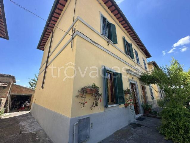 Villa Indipendente in vendita a Chiusi Città, Toscana