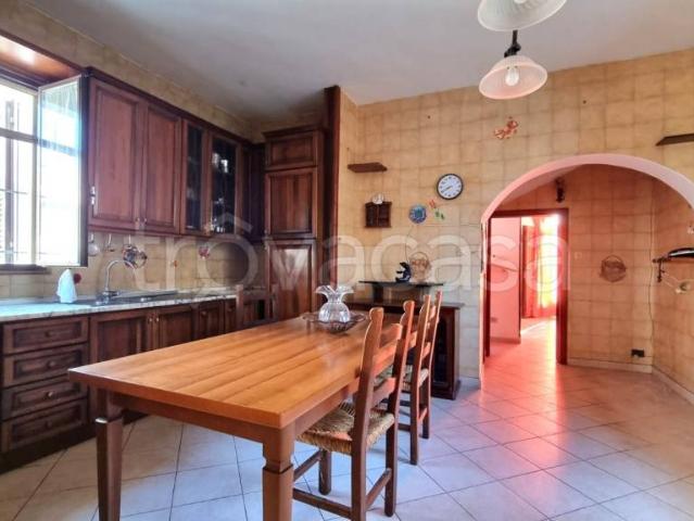 Villa Indipendente in vendita a Collesalvetti, Toscana