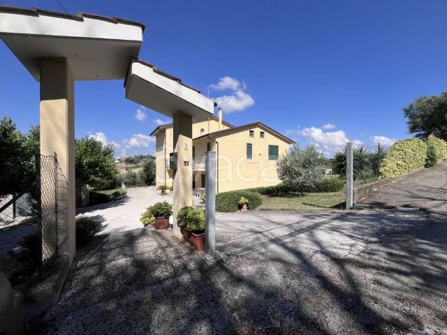 Villa Indipendente in vendita a Marche, Ancona