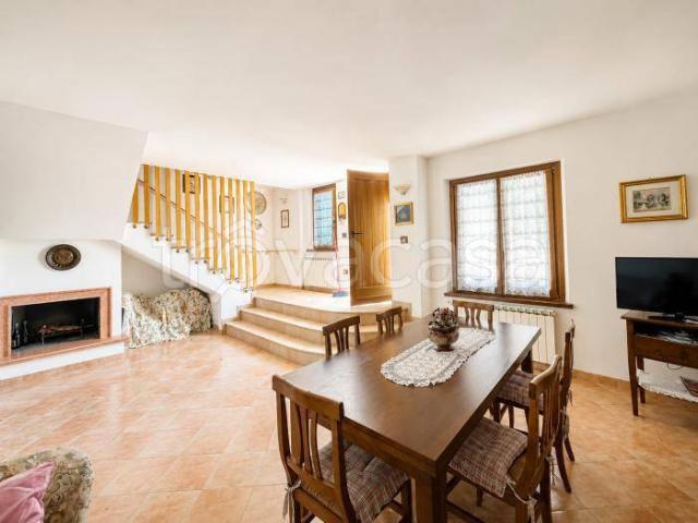 Villa Indipendente in vendita a Marche, Ancona