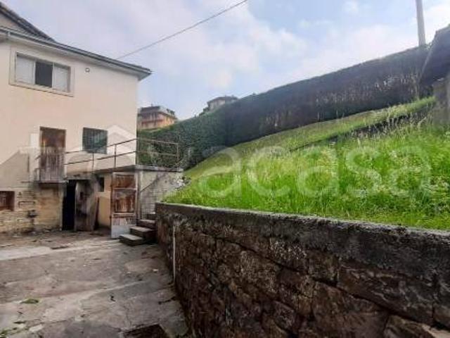Villa Indipendente in vendita a Comunità Montana della Valle Brembana, Costa Di Serina