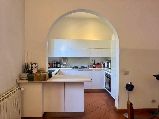 Villa Indipendente in vendita a Quartiere 3, Firenze