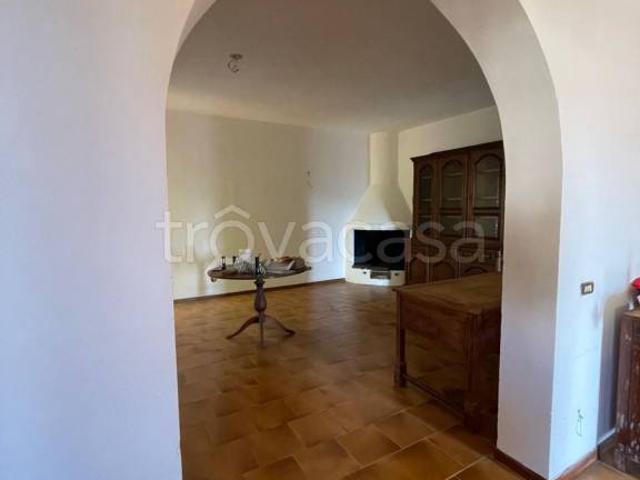 Villa Indipendente in vendita a Follo, La Spezia