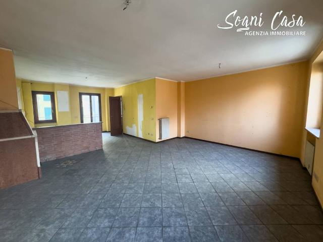 Villa Indipendente in vendita a Frrazione Agogna, Fontaneto d'Agogna