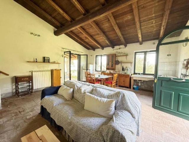Villa Indipendente in vendita a Melizzano, Campania