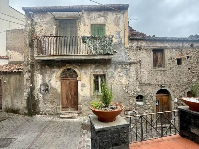 Villa Indipendente in vendita a Graniti, Messina