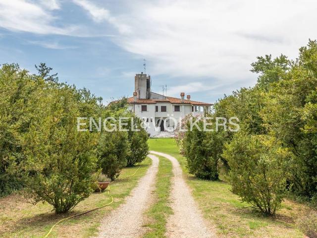 Villa Indipendente in vendita a Guidonia Montecelio, Roma Capitale