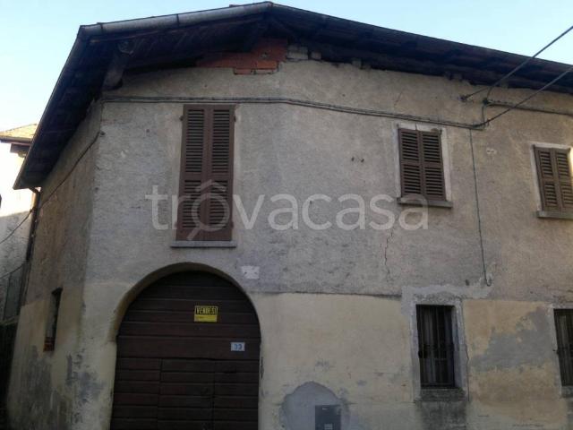 Villa Indipendente in vendita a Talonno, Invorio