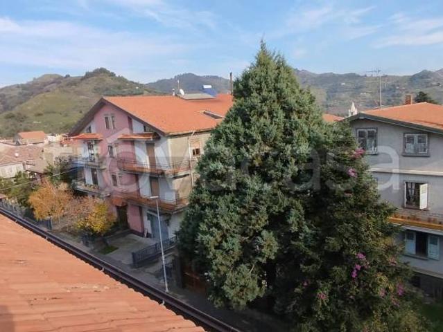 Villa Indipendente in vendita a Linguaglossa, Sicilia