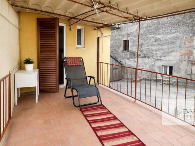 Villa Indipendente in vendita a Ponte San Pietro, Bagni Di Lucca Ponte