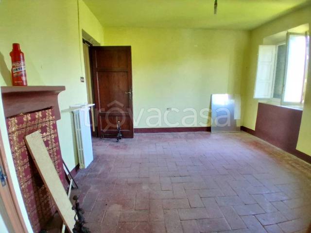 Villa Indipendente in vendita a Santa Maria a Colle, Bagni Di Lucca Ponte