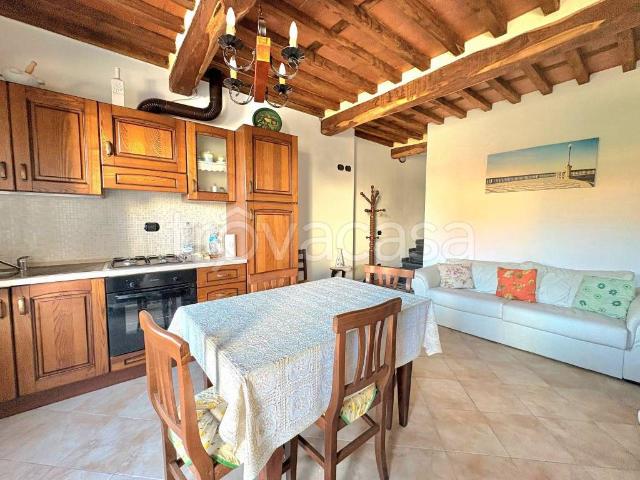 Villa Indipendente in vendita a San Cassiano a Vico, Bagni Di Lucca Ponte