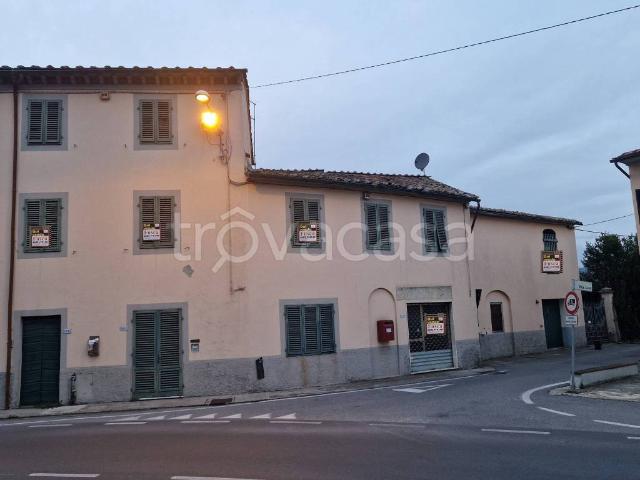 Villa Indipendente in vendita a Santissima Annunziata, Bagni Di Lucca Ponte