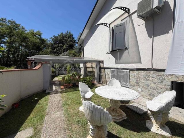 Villa Indipendente in vendita a Luni, Liguria