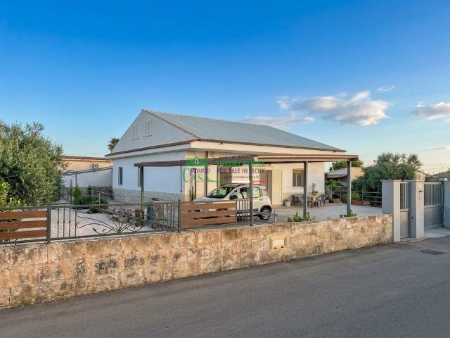 Villa Indipendente in vendita a Gatto Corvino, Ragusa