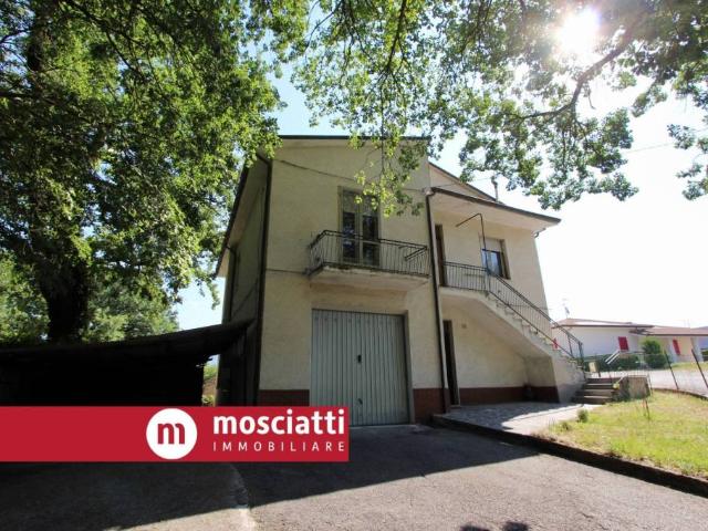 Villa Indipendente in vendita a Marche, Macerata