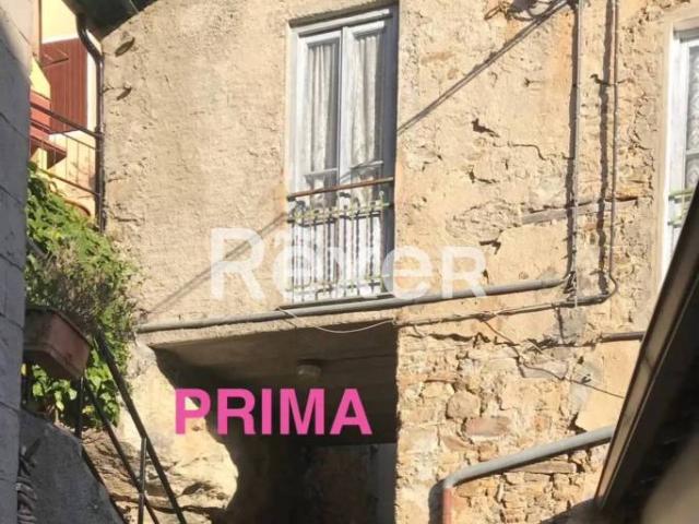 Villa Indipendente in vendita a Molini Di Triora, Liguria