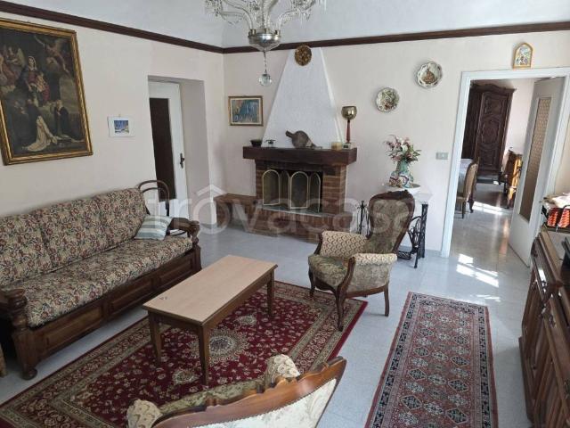Villa Indipendente in vendita a Piemonte, Alessandria