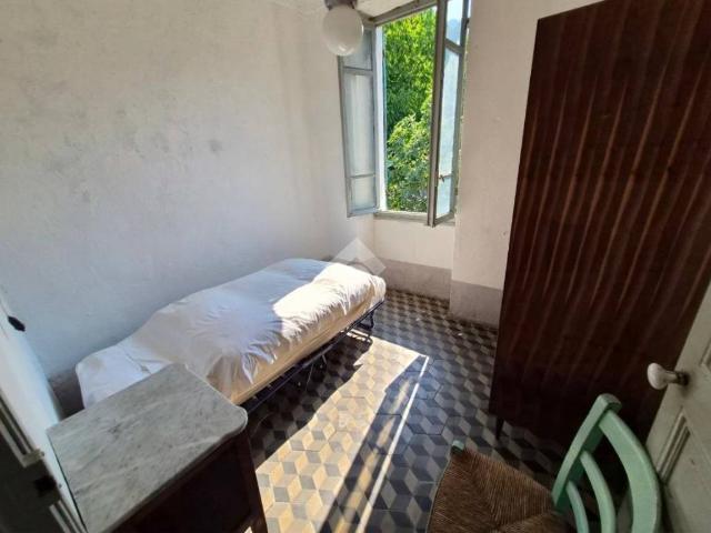Villa Indipendente in vendita a Montalto Ligure, Liguria