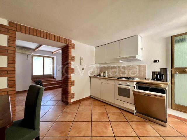 Villa Indipendente in vendita a Sant'Andrea, Montebuono