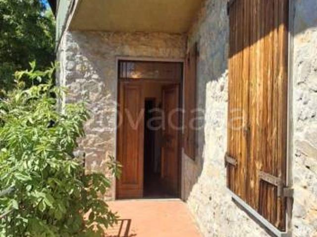 Villa Indipendente in vendita a Montemignaio, Toscana
