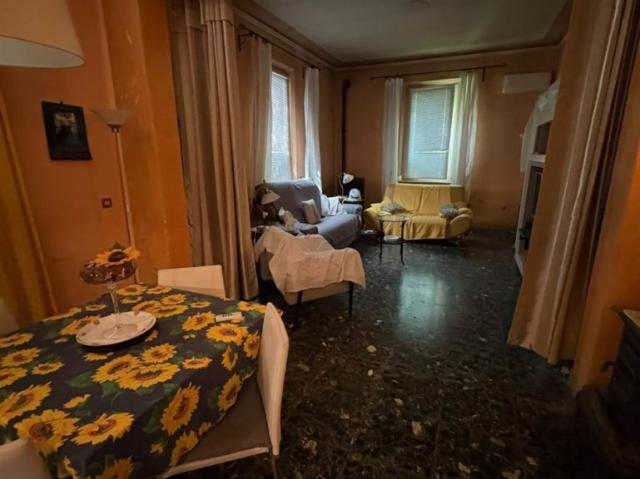 Villa Indipendente in vendita a San Nazzaro, Monticelli d'Ongina