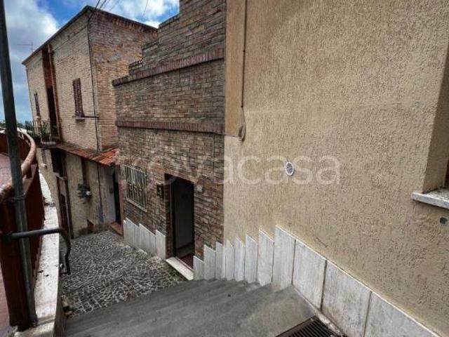 Villa Indipendente in vendita a Borgo San Giacomo, Marche