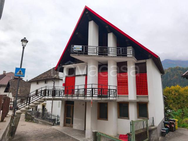 Villa Indipendente in vendita a Ovaro, Friuli-Venezia Giulia