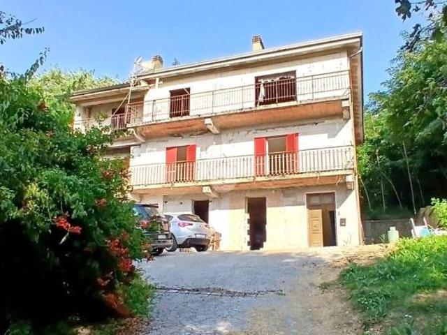 Villa Indipendente in vendita a Paliano, Lazio