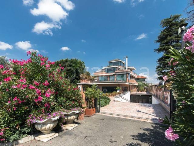 Villa Indipendente in vendita a Pantigliate, Lombardia