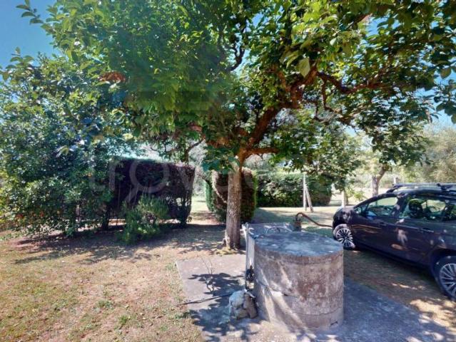 Villa Indipendente in vendita a Passignano Sul Trasimeno, Umbria