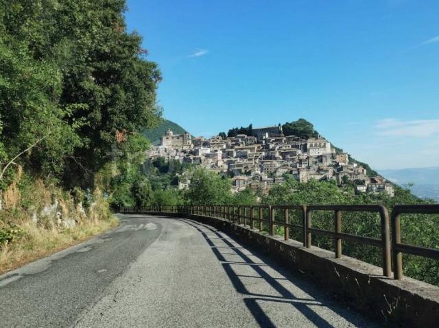 Villa Indipendente in vendita a Patrica, Lazio